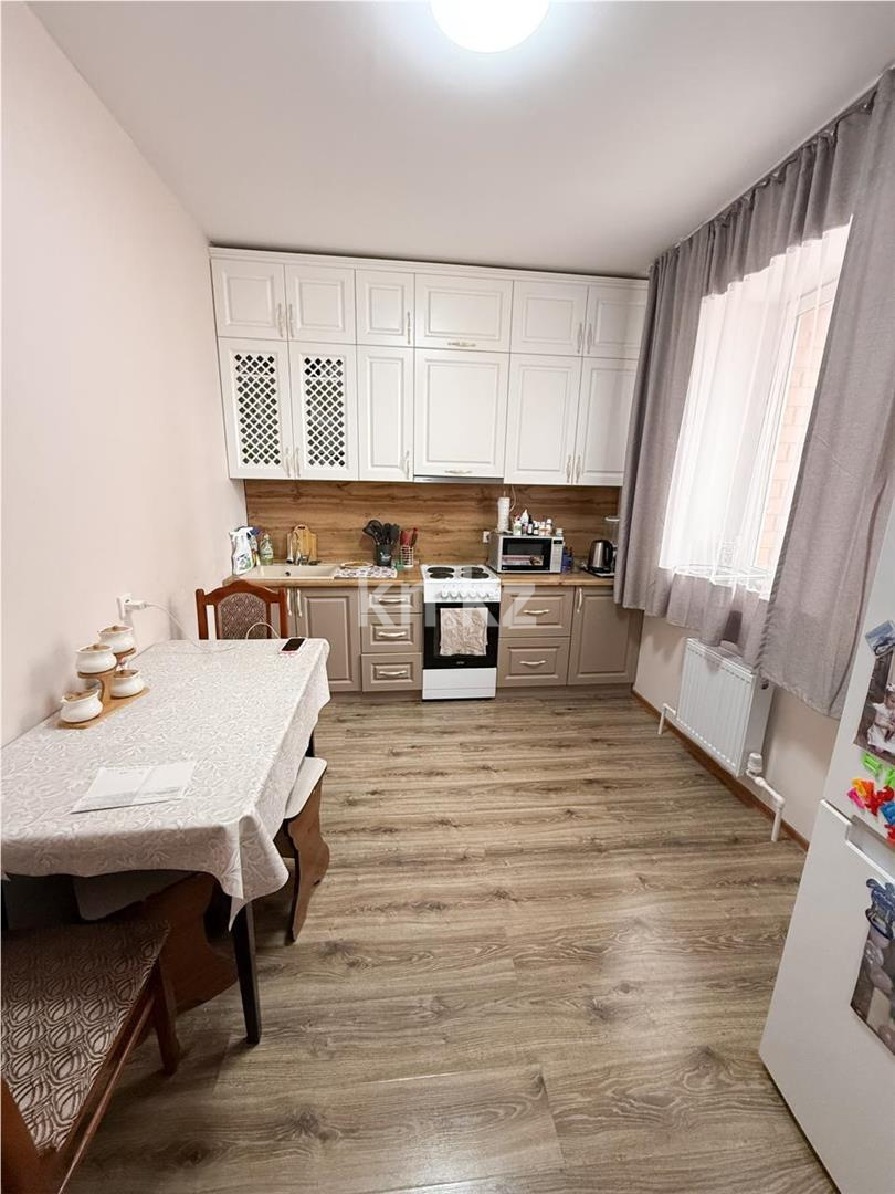 Продажа 2-комнатной квартиры, 50 м², ул. Коммунистическая - Продажа квартир в Караганде фото 3 из 5