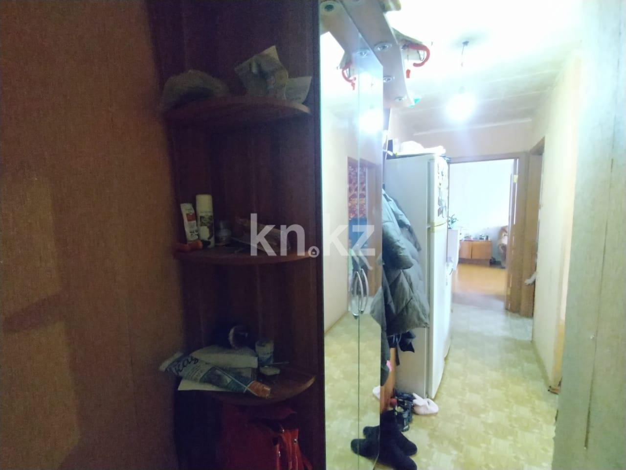 Продажа 3-комнатной квартиры, 61 м², пр. Н. Абдирова - Продажа квартир в Караганде фото 18 из 20