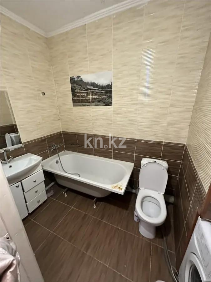 Продажа 1-комнатной квартиры, 41 м², мкр-н Кокжиек, дом  24 - Продажа квартир без посредников в Алматы фото 3 из 4