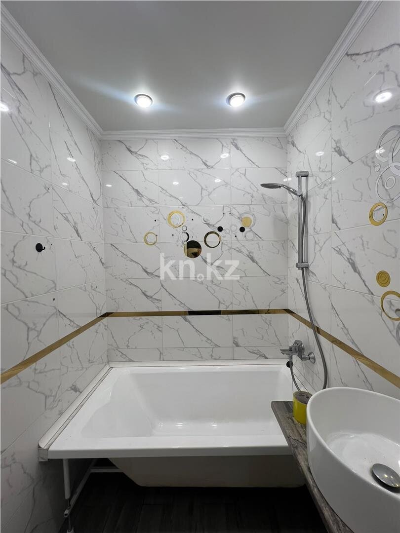 Продажа 2-комнатной квартиры, 60 м² в Караганде - фото 8