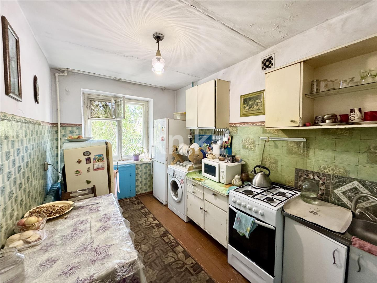 Продажа 3-комнатной квартиры, 60 м², ул. Ермекова, дом  56 - Продажа квартир в Караганде фото 9 из 10