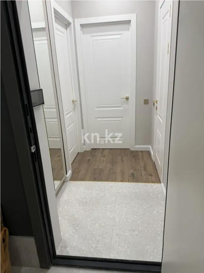 Продажа 1-комнатной квартиры, 38 м², ул. Е-15, дом  16 в Астане - фото 3