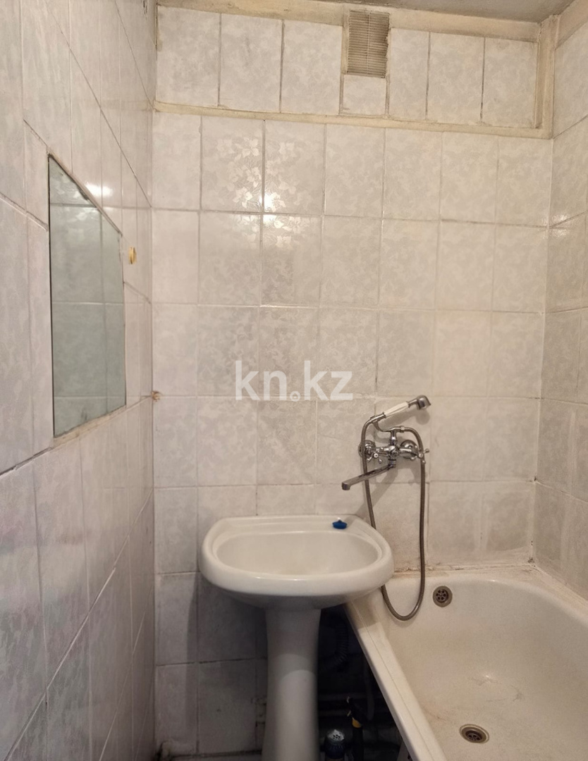 Продажа 3-комнатной квартиры, 59.5 м² - Продажа жилой и коммерческой недвижимости в Усть-Каменогорске фото 11 из 11