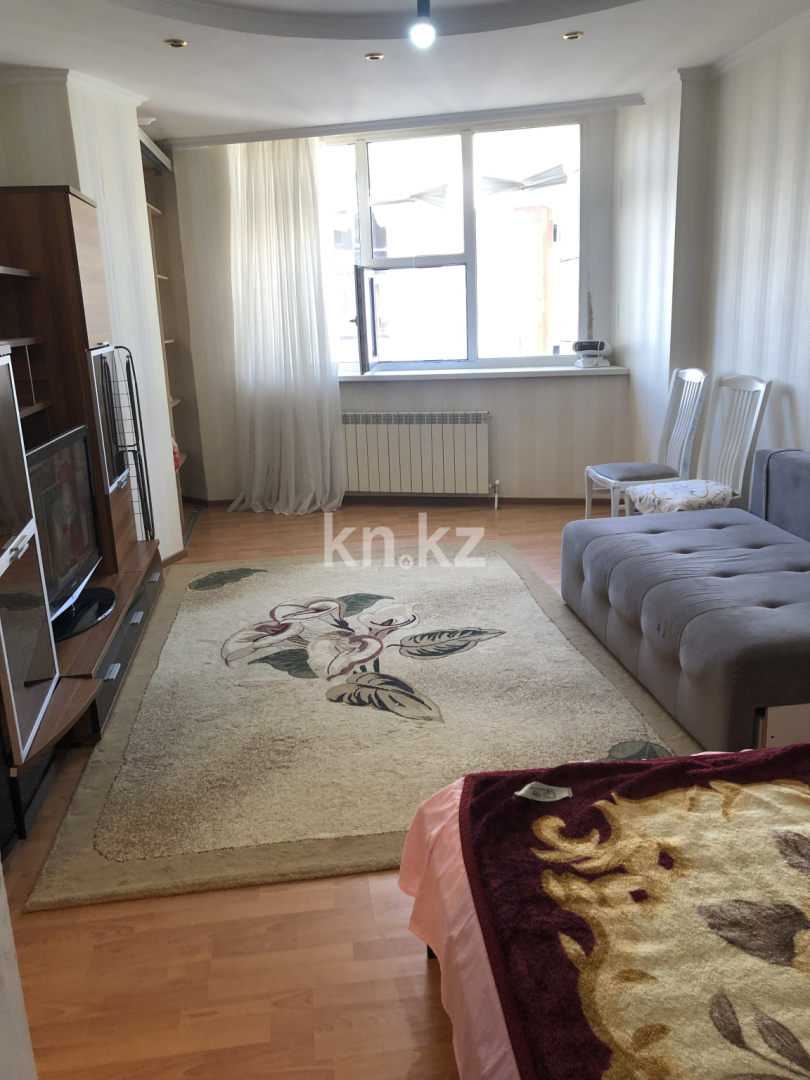 Аренда 1-комнатной квартиры посуточно, 42 м², пр. Момышулы, дом  9 - пр. Тауелсыздык в Астане - фото 2