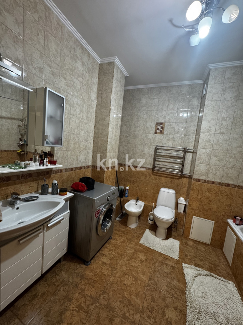 Продажа 1-комнатной квартиры, 65.4 м², ул. Шевченко - Продажа  однокомнатных квартир в Алматы с фото фото 11 из 20