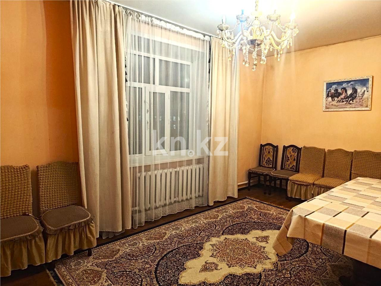 Продажа 3-комнатной квартиры, 68 м², ул. Медицинская - Продажа квартир в Караганде фото 1 из 16