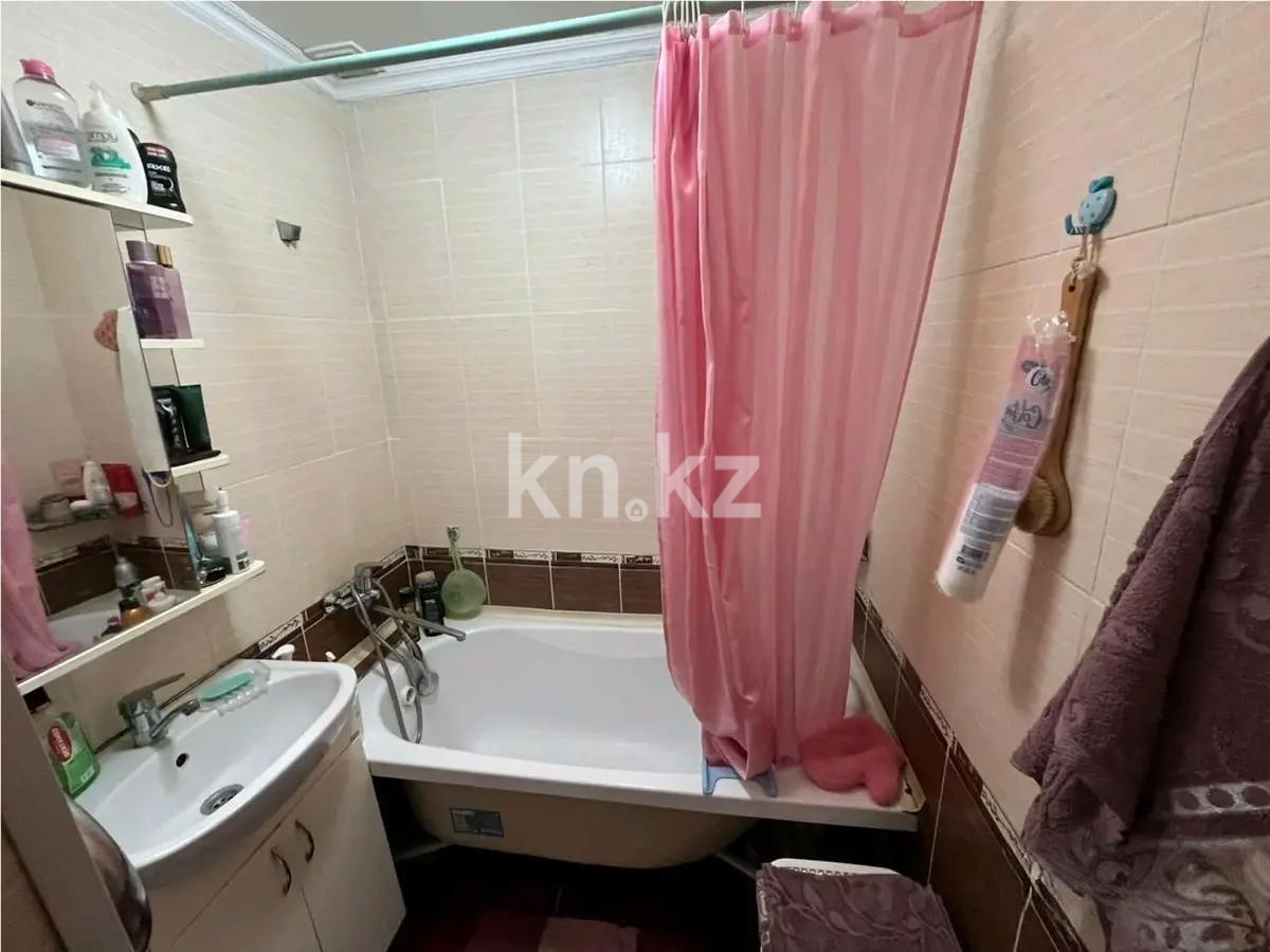 Продажа 3-комнатной квартиры, 64 м², мкр-н Орбита-1, дом  8 - Продажа  трехкомнатных квартир в Караганде фото 6 из 6