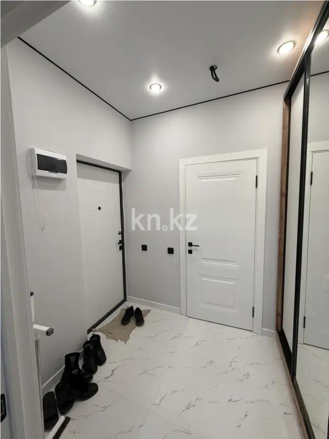 Продажа 1-комнатной квартиры, 36 м², 20 мкр., дом  46 в Алматы - фото 4