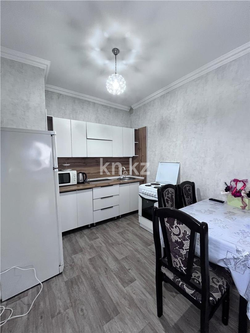 Продажа 2-комнатной квартиры, 57 м², ул. Университетская - Продажа квартир в Караганде фото 3 из 14