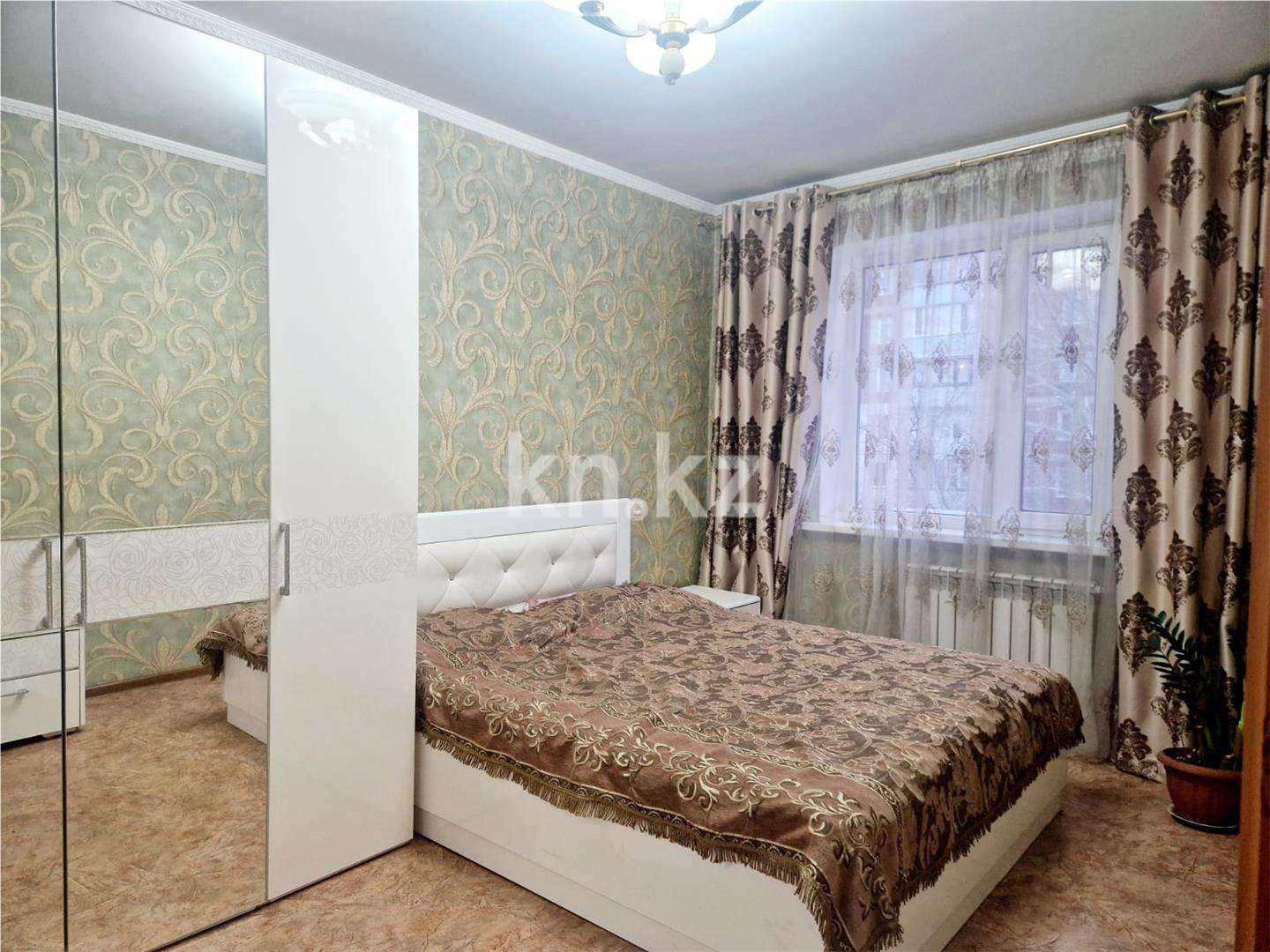 Продажа 3-комнатной квартиры, 65 м², мкр. Степной-1 - Продажа квартир в Караганде фото 3 из 11