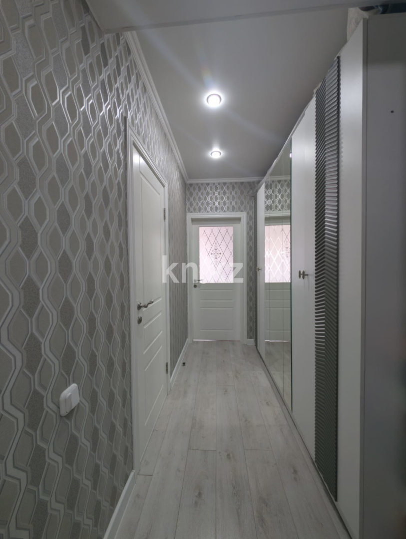 Продажа 2-комнатной квартиры, 71.3 м² - Продажа квартир в Уральске фото 8 из 23