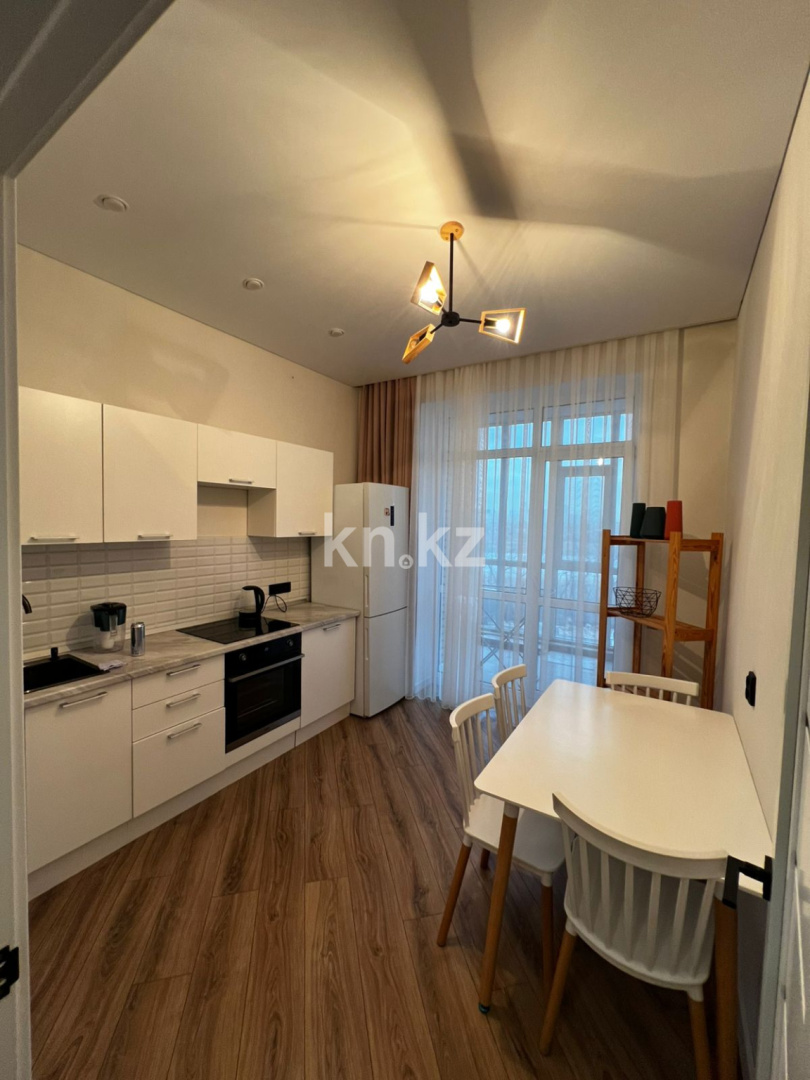 Продажа 1-комнатной квартиры, 38 м², ул. Айтматова, дом  60 в Астане