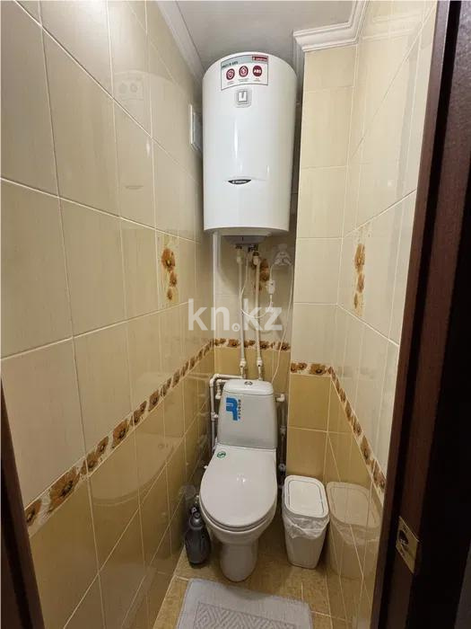 Продажа 2-комнатной квартиры, 45 м², пр. Республики, дом  24 в Караганде - фото 4