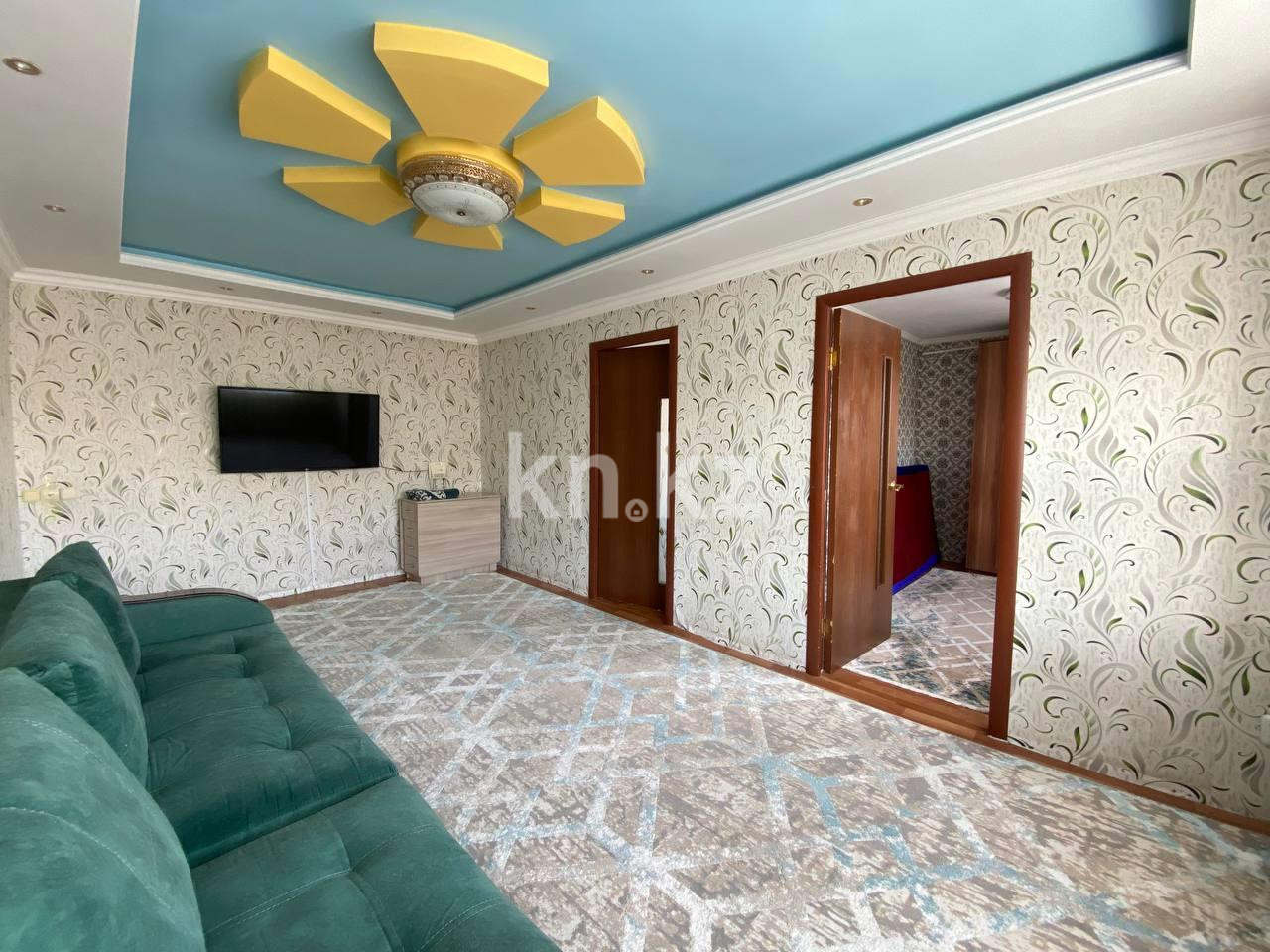 Продажа 4-комнатной квартиры, 62 м², мкр-н 21 - Продажа  четырехкомнатных квартир в Караганде с фото фото 2 из 11