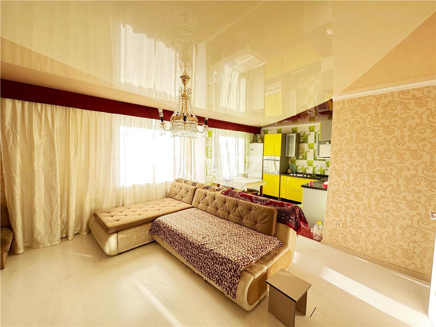 Продажа 3-комнатной квартиры, 79 м², ул. Гапеева, дом  1 - Продажа  трехкомнатных квартир в Караганде с фото фото 3 из 12