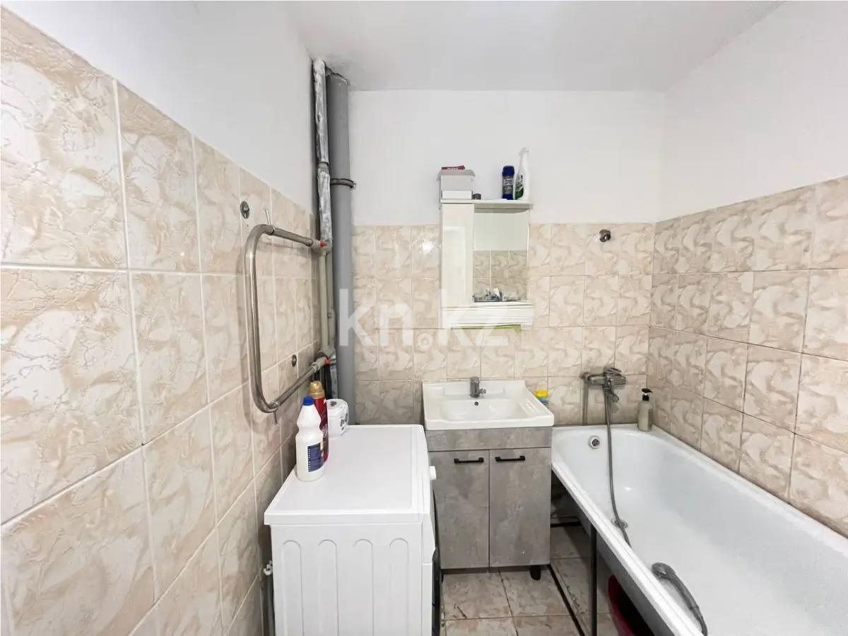 Продажа 3-комнатной квартиры, 76 м², ул. Азербаева, дом  8 - Продажа квартир в Астане фото 6 из 8