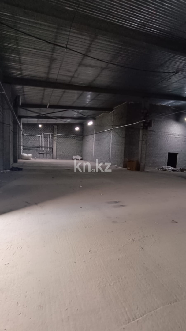 Продажа , 1900 м², Торетай - Продажа баз, складов и промышленной недвижимости в Алматы с фото фото 4 из 5