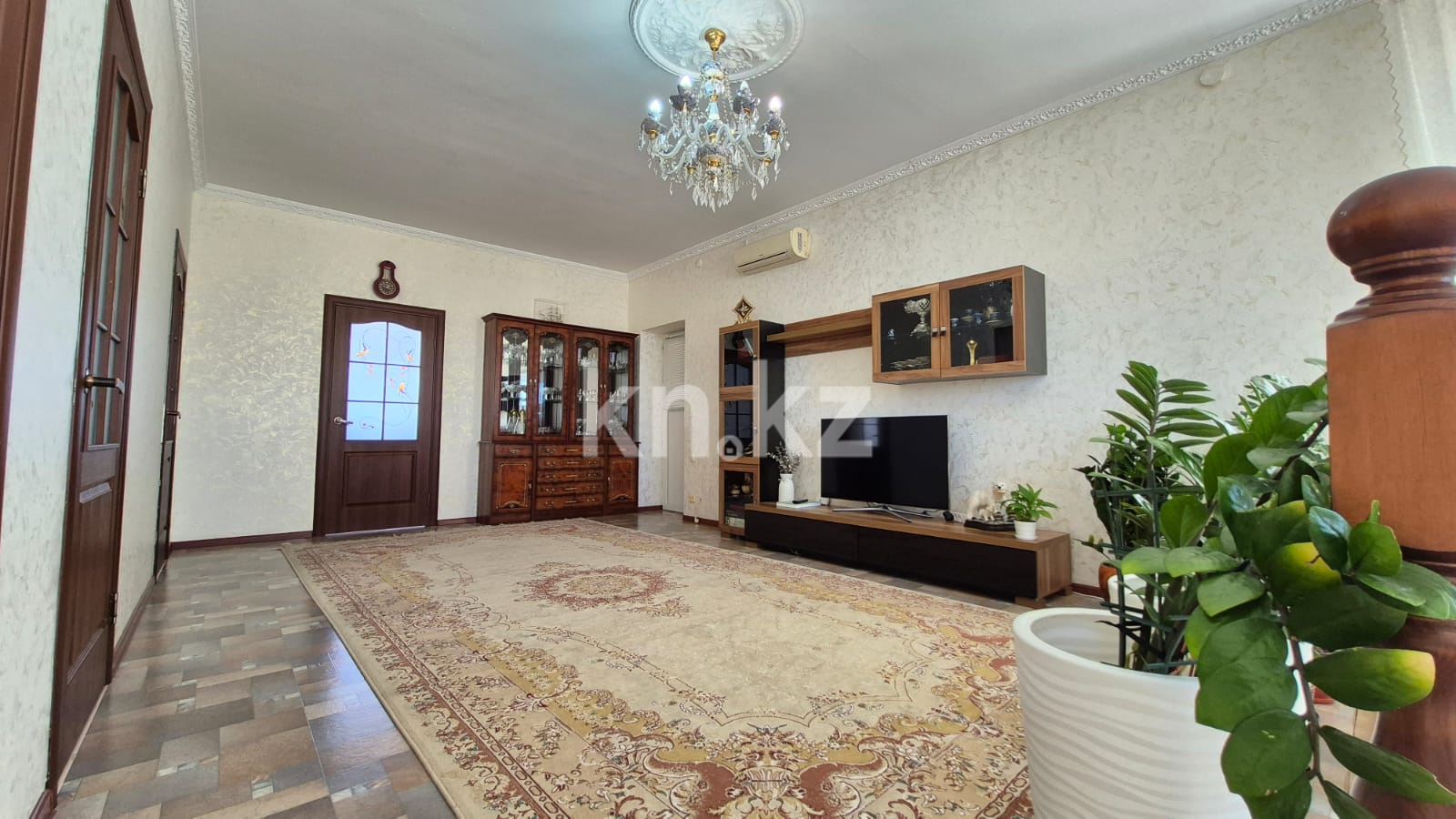 Продажа 6-комнатного дома, 204 м² - Продажа недвижимости в Атырау фото 18 из 40