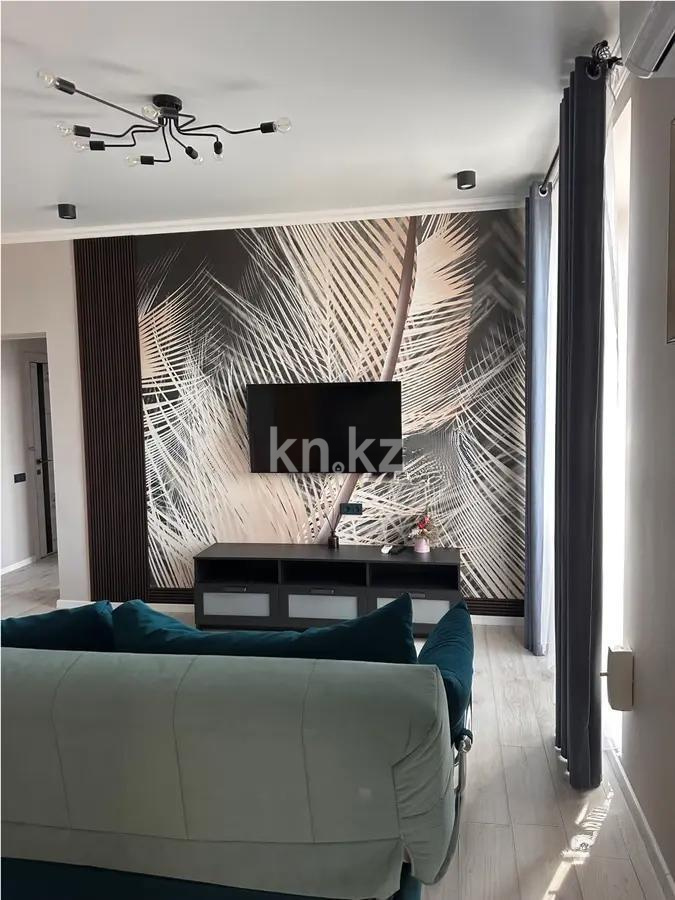 Продажа 3-комнатной квартиры, 79 м², пр. Строителей, дом  33/4 в Караганде - фото 2