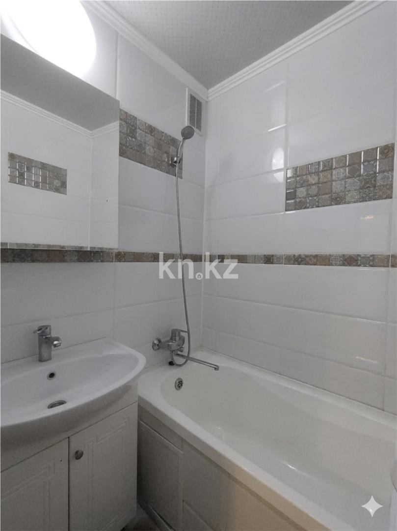 Продажа 3-комнатной квартиры, 66 м² - Продажа квартир в Караганде - страница 7 фото 12 из 14