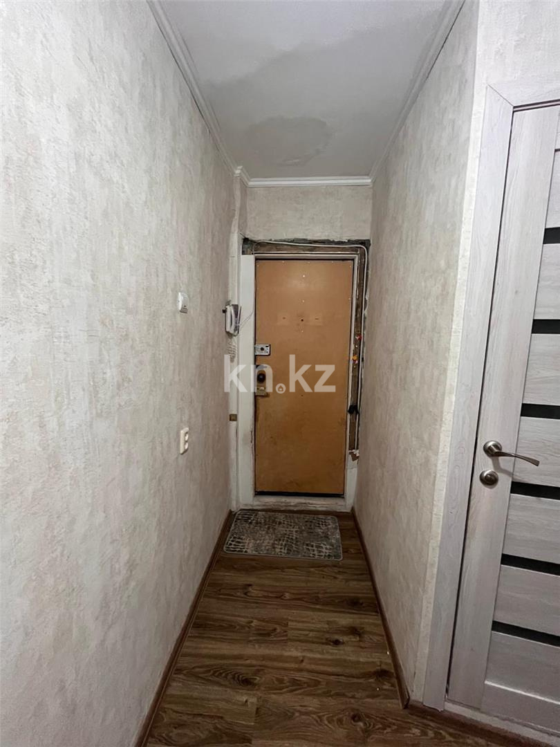Продажа 2-комнатной квартиры, 45 м², мкр-н Восток-2, дом  15 в Караганде - фото 8