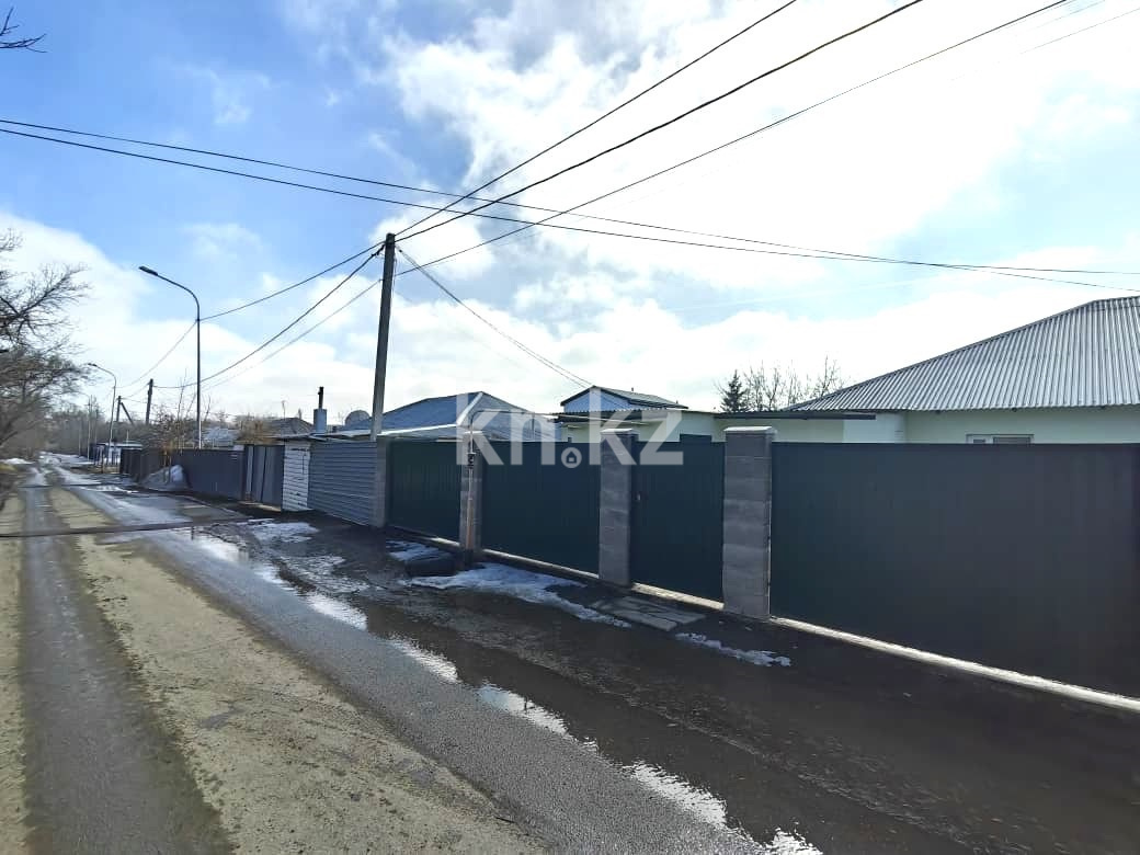 Продажа 3-комнатного дома, 46 м² - Продажа домов, коттеджей в Михайловке Караганды фото 1 из 11