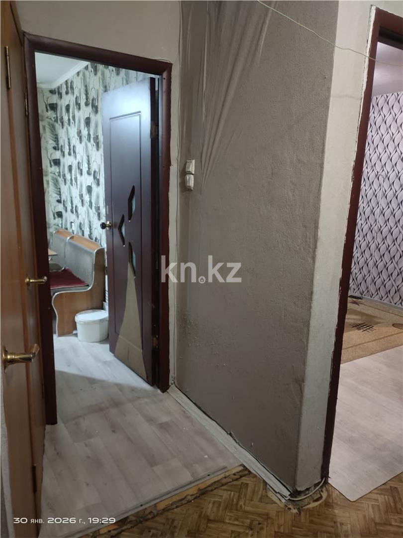 Продажа 3-комнатной квартиры, 49 м² - Продажа трехкомнатных квартир в Караганде - страница 4 фото 11 из 14