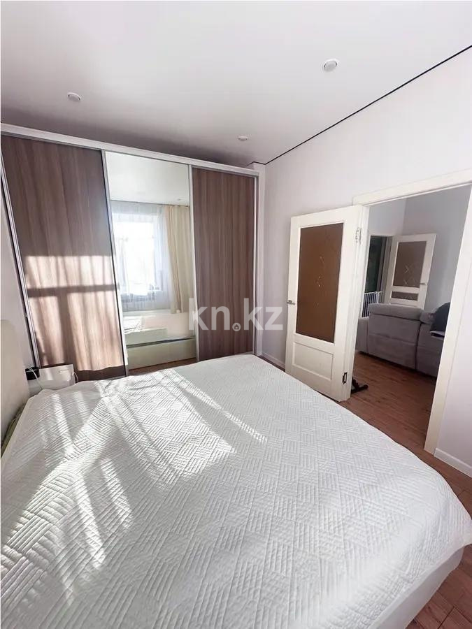 Продажа 2-комнатной квартиры, 45 м², ул. Хмельницкого, дом  24 в Караганде - фото 2