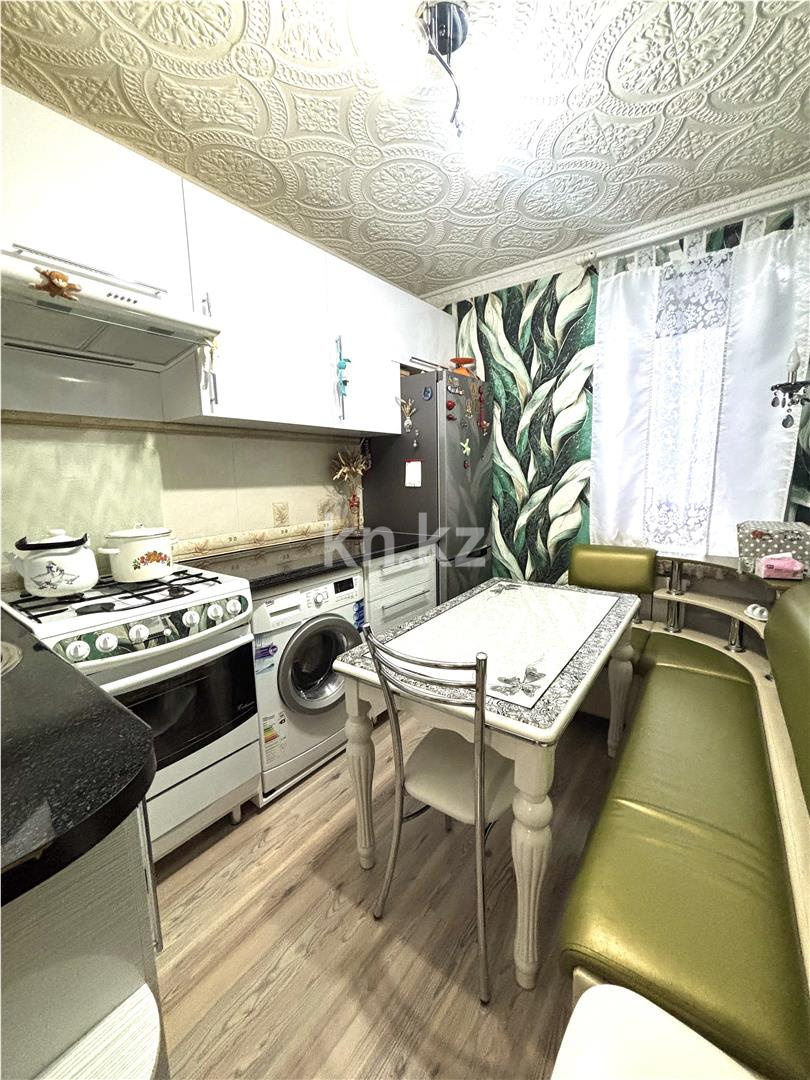 Продажа 3-комнатной квартиры, 61 м² - Продажа  трехкомнатных квартир в Караганде в Михайловке фото 6 из 18