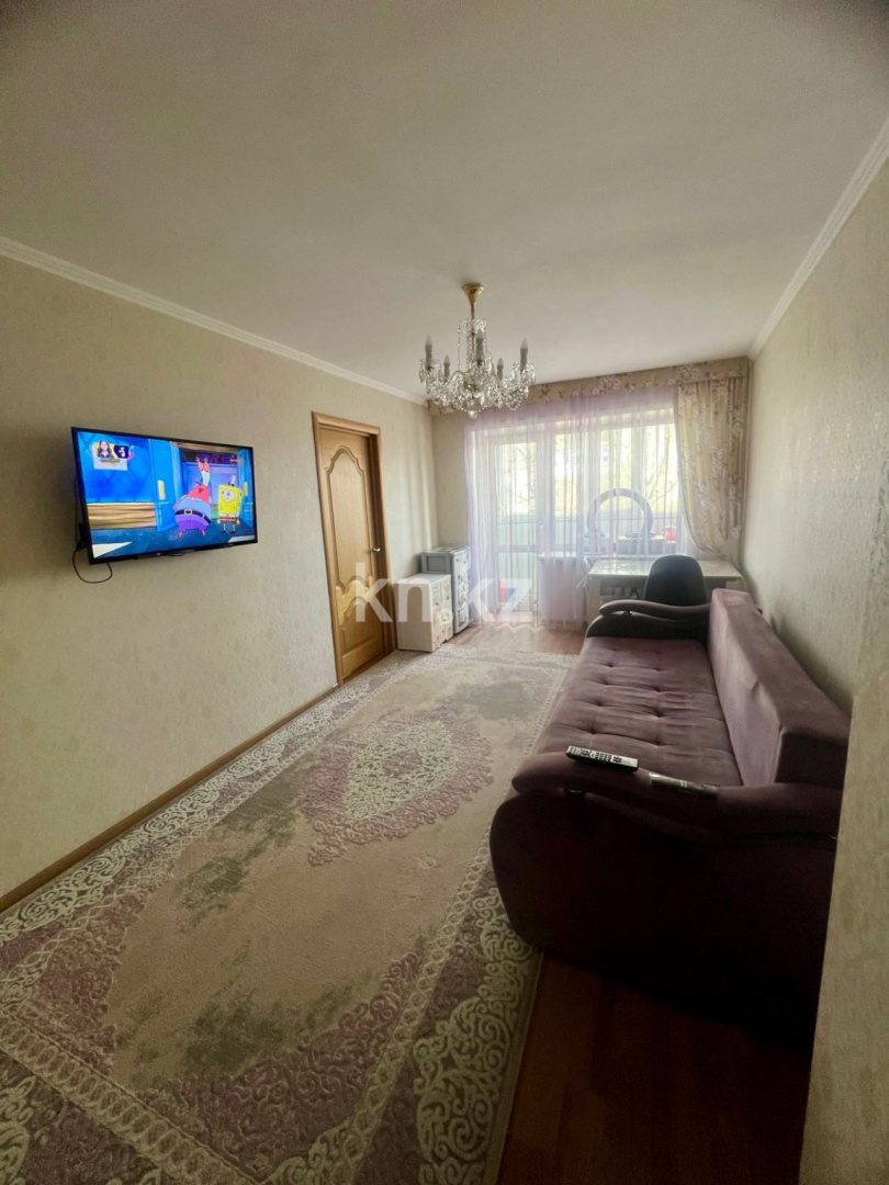 Продажа 2-комнатной квартиры, 43.3 м², ул. Ерубаева - Продажа квартир в Караганде фото 1 из 10