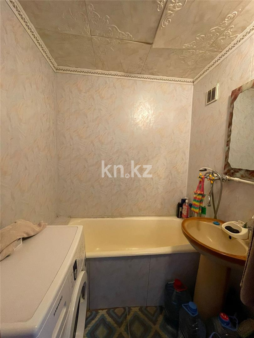 Продажа 2-комнатной квартиры, 52 м², мкр-н 8 в Темиртау - фото 9