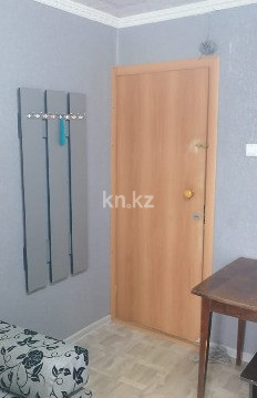 Продажа одной комнаты, 15 м², Абая, дом  14 - Продажа комнат в Усть-Каменогорске фото 3 из 9