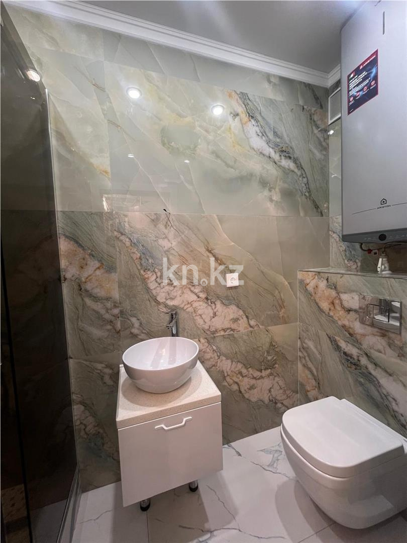 Продажа 3-комнатной квартиры, 107 м², ул. Ботаническая - Продажа  трехкомнатных квартир в Караганде фото 18 из 32