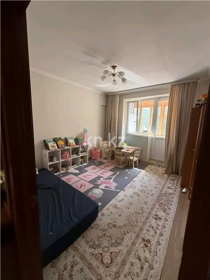 Продажа 3-комнатной квартиры, 72.5 м² в Алматы - фото 3