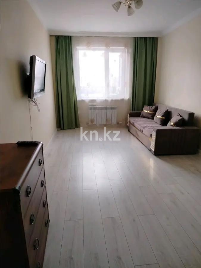 Продажа 1-комнатной квартиры, 37 м², пр. Аль-Фараби, дом  30 в Астане