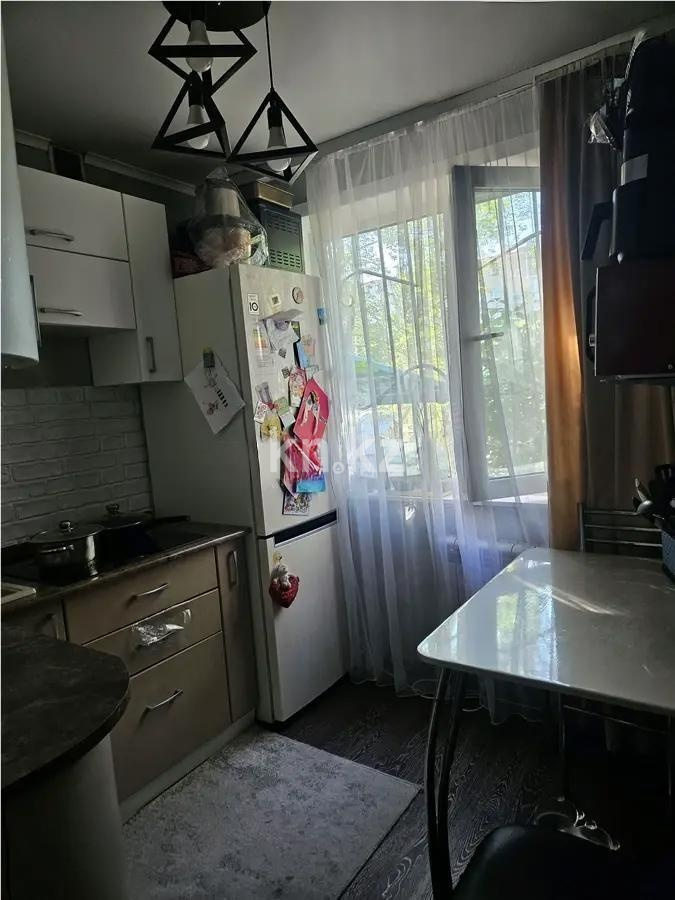 Продажа 2-комнатной квартиры, 44 м² в Шахтинске - фото 3