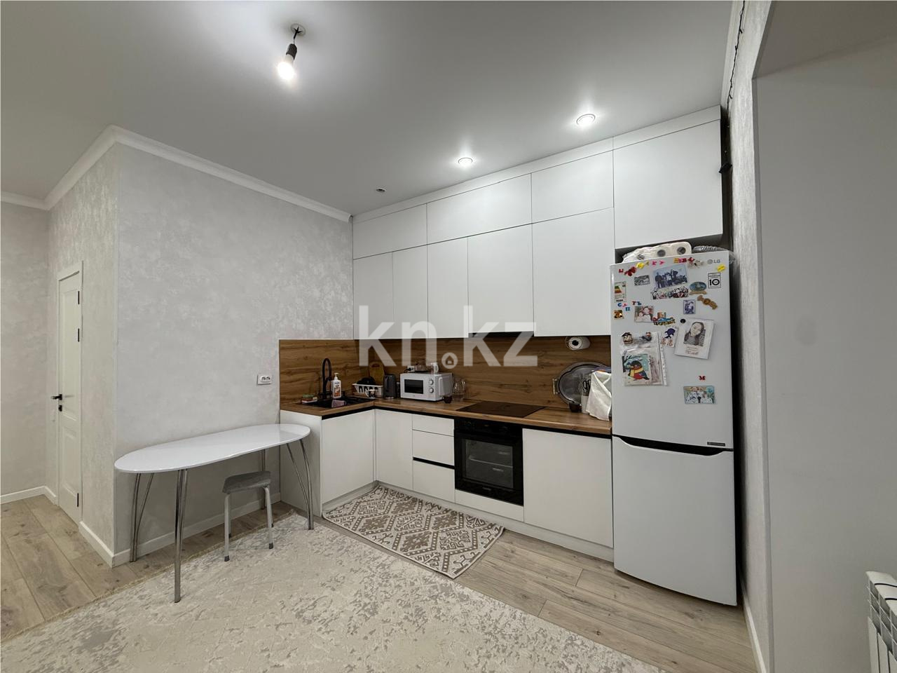Продажа 3-комнатной квартиры, 61 м² - Продажа трехкомнатных квартир в Казахстане фото 1 из 9