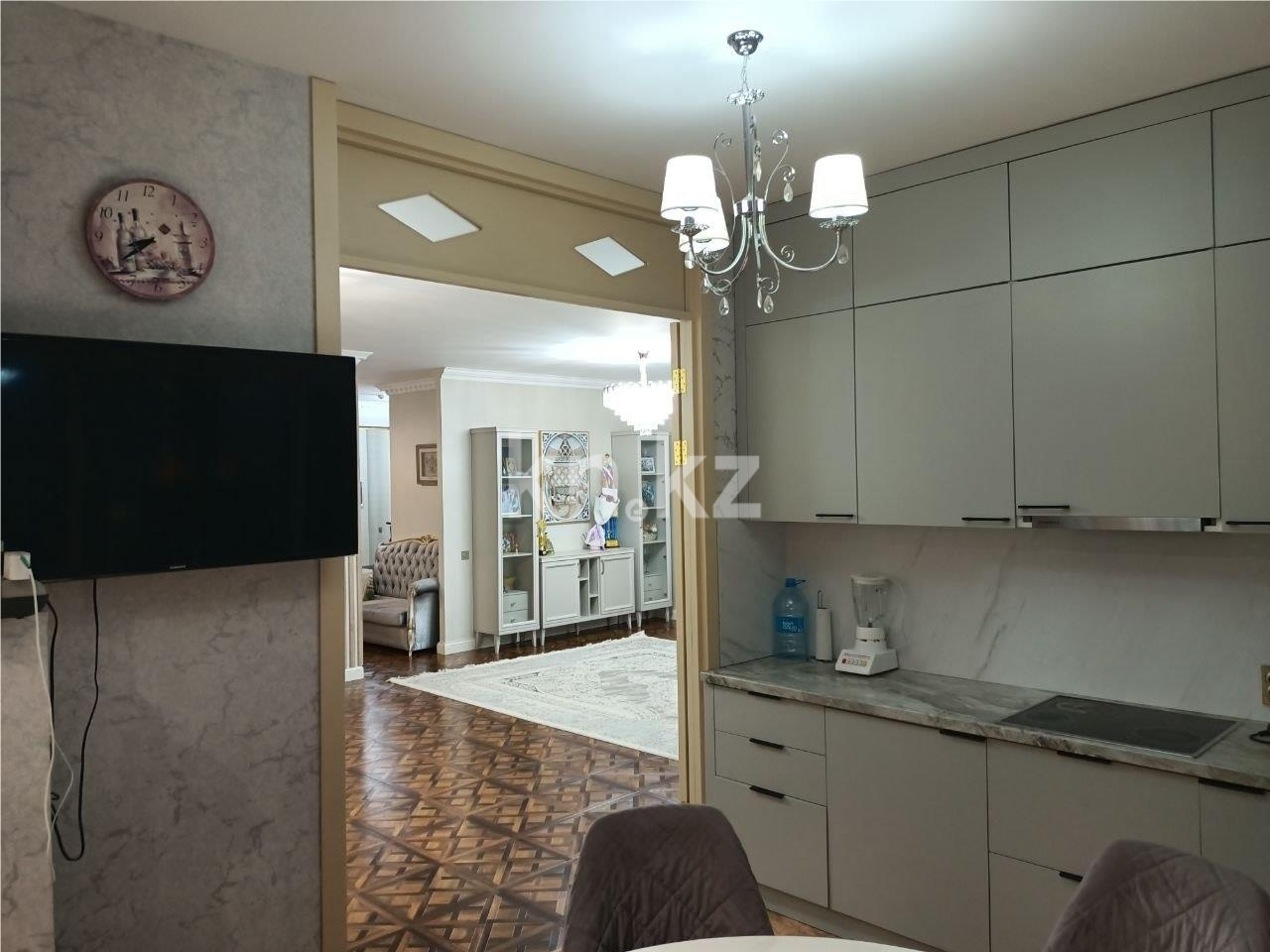 Продажа 4-комнатной квартиры, 177.6 м² в Астане - фото 11