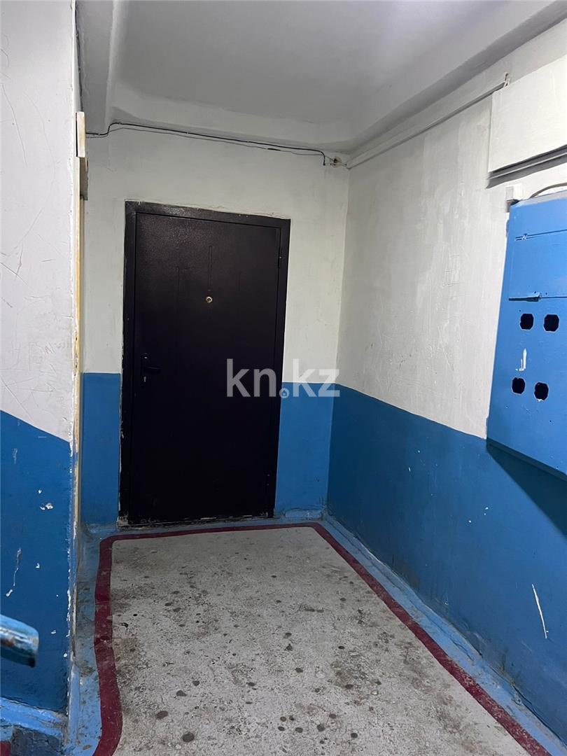 Продажа 2-комнатной квартиры, 53 м², мкр-н Голубые Пруды, дом  15 в Караганде - фото 19