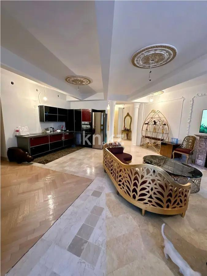 Продажа 3-комнатной квартиры, 140 м², ул. Омаровой, дом  31/1 - Продажа  трехкомнатных квартир в Алматы фото 1 из 5