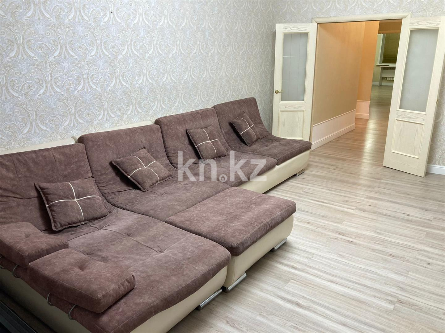 Продажа 3-комнатной квартиры, 105 м², мкр-н Степной-2 в Караганде - фото 5