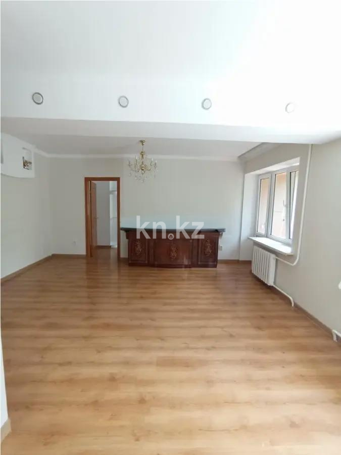 Продажа 4-комнатной квартиры, 90 м², пр. Гагарина, дом  292/1 - Продажа квартир в Алматы фото 1 из 9