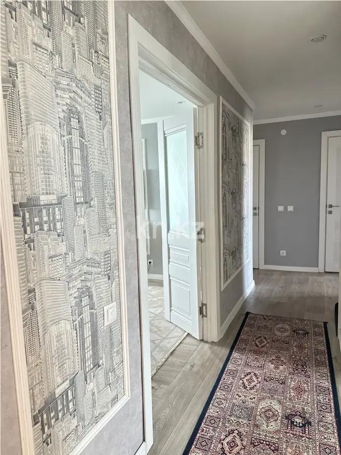 Продажа 4-комнатной квартиры, 80 м², пр. Республики, дом  18 в Караганде - фото 6