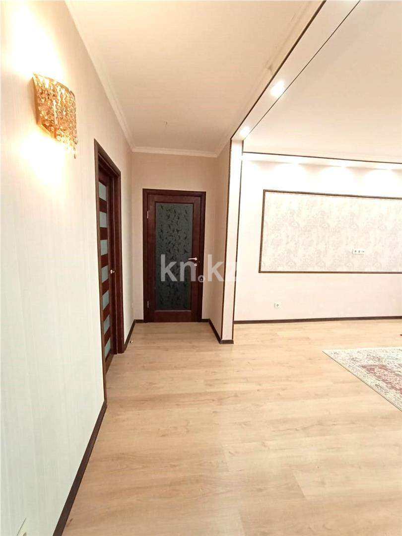 Продажа 2-комнатной квартиры, 63 м², ул. Кордай в Астане - фото 19