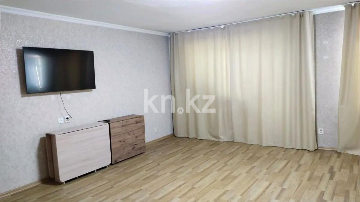 Продажа 3-комнатной квартиры, 59 м², мкр-н 21, дом  23 - Продажа квартир в Караганде с фото фото 1 из 5