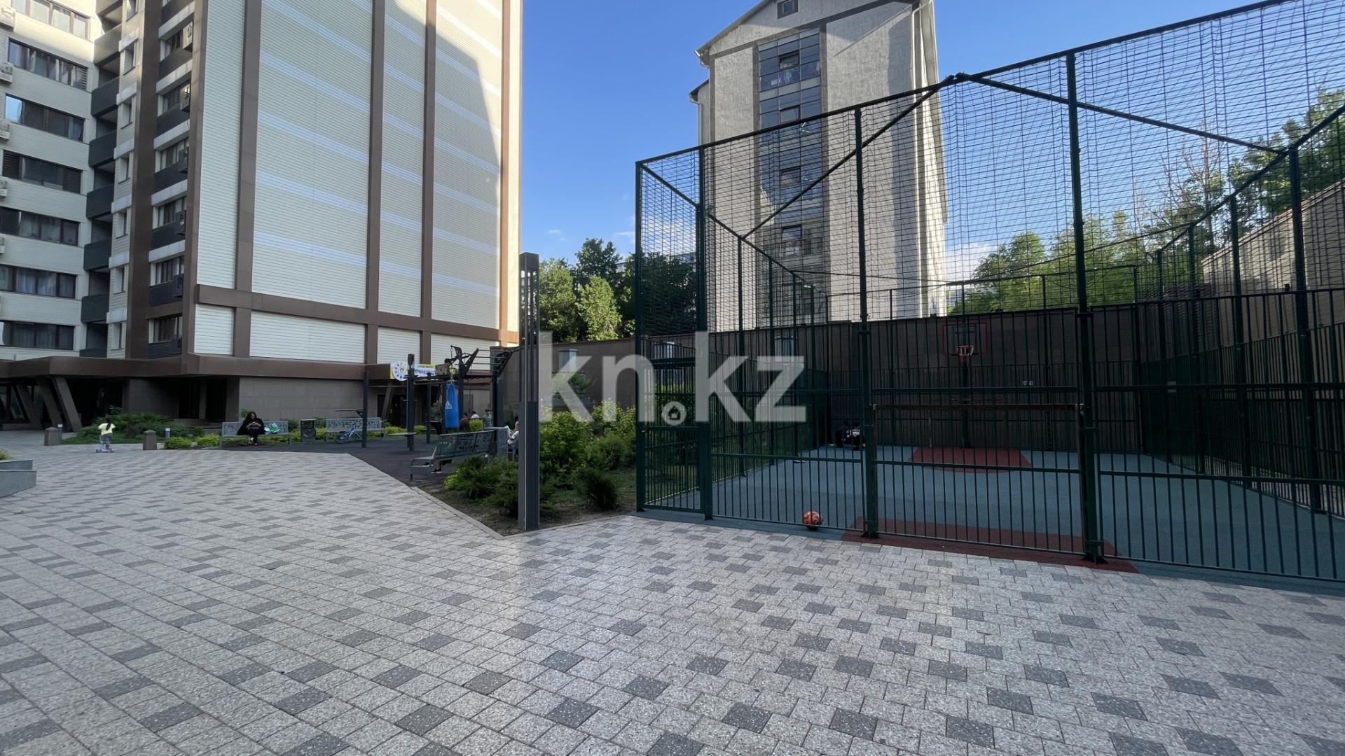 Аренда 1-комнатной квартиры посуточно, 47 м² - Аренда однокомнатных квартир посуточно в Алматы фото 6 из 12