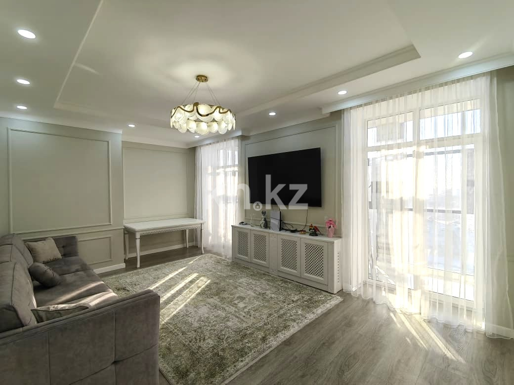 Продажа 3-комнатной квартиры, 99 м² в Караганде