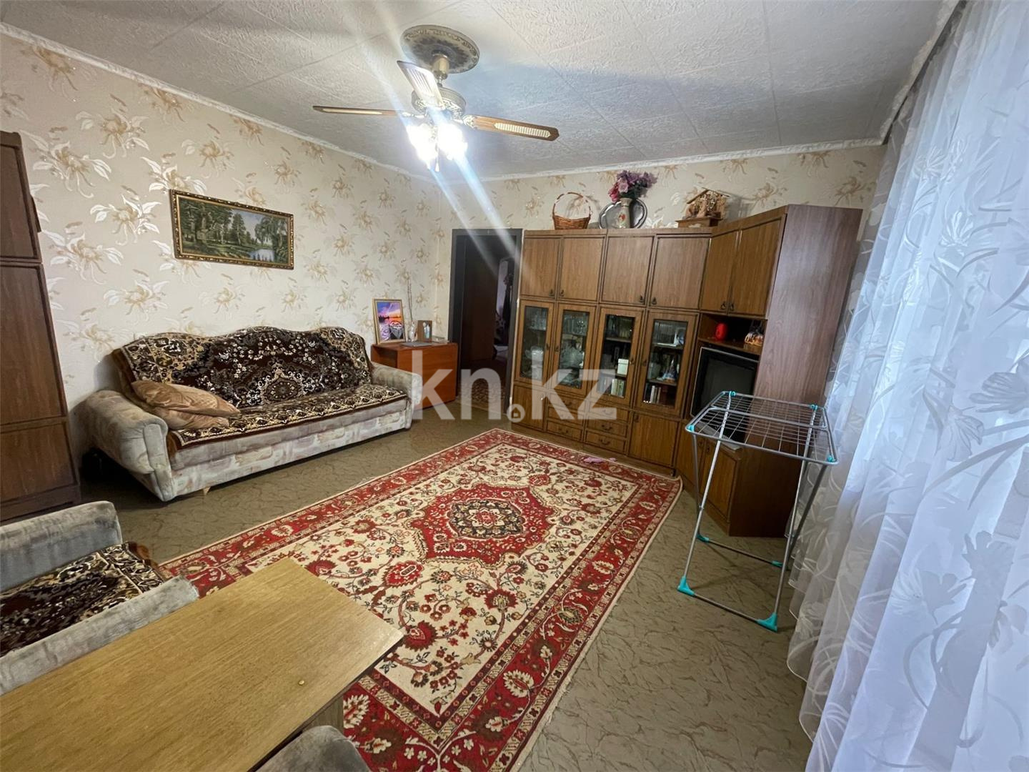 Продажа 4-комнатной квартиры, 80 м², мкр-н Голубые Пруды - Продажа квартир в Караганде фото 2 из 16