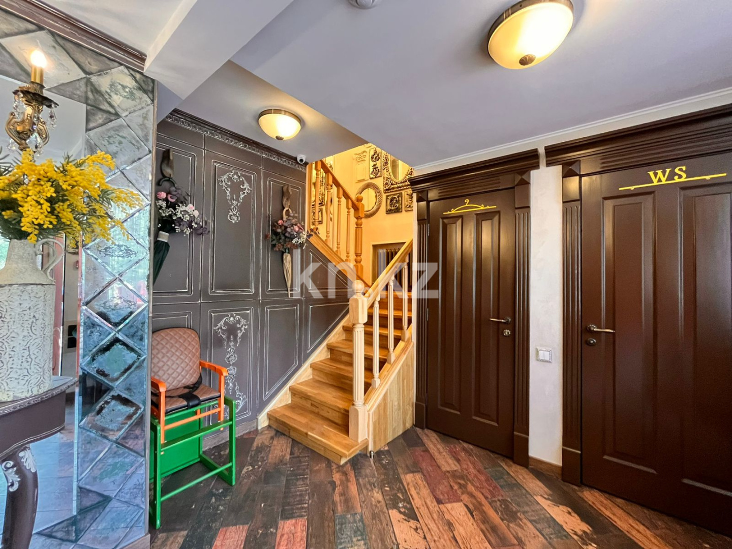 Продажа , 149.5 м², ул. Абая, дом  1 - Продажа офисных и торговых помещений в Караганде фото 4 из 8