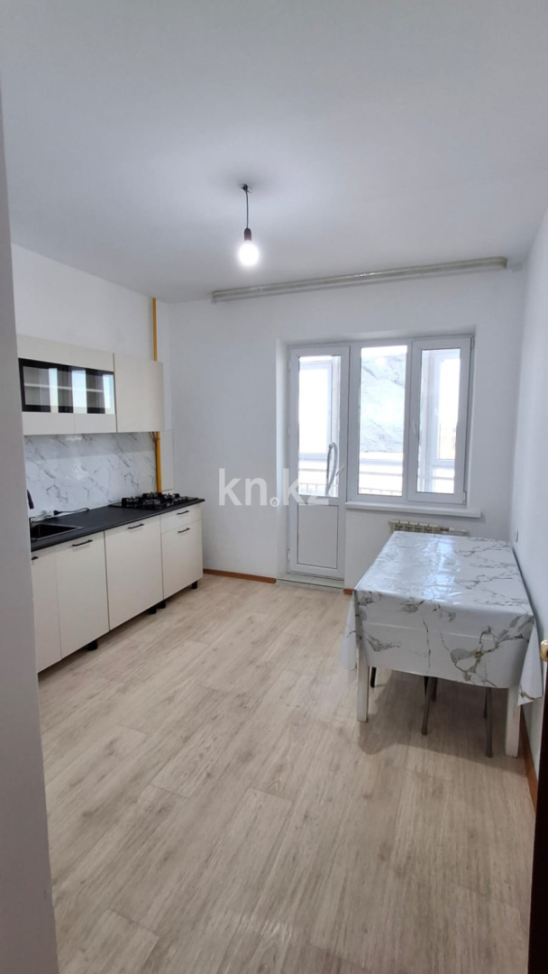 Продажа 1-комнатной квартиры, 40.3 м² - Недвижимость в Уральске фото 3 из 12